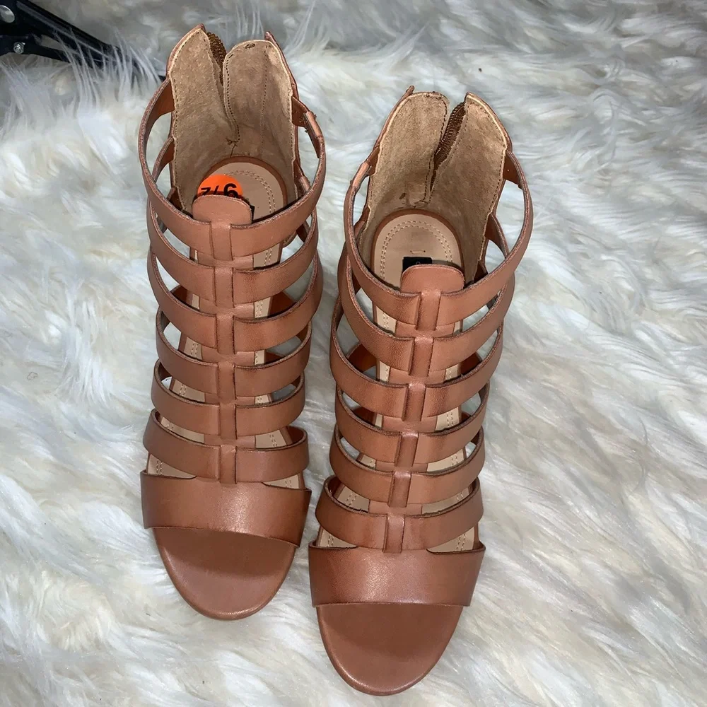 Steven by Steve Madden Brown Leather Caged Heels | Strappy Pumps | 9.5